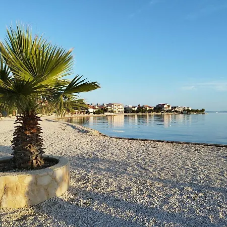 아파트 Iris 비르