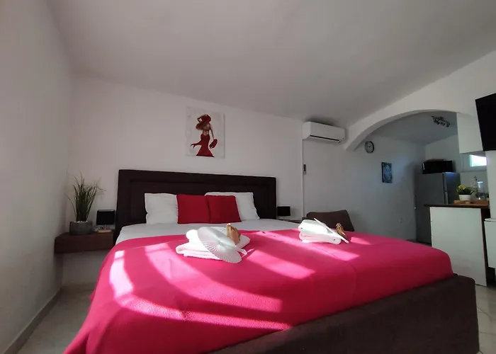 Iris Apartmán Vir