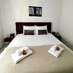 Apartman Iris *