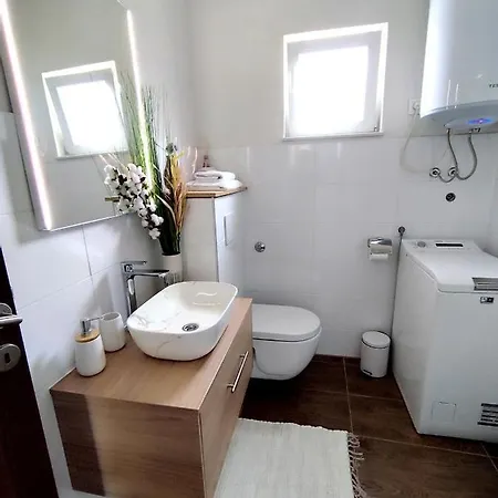Apartment Iris *