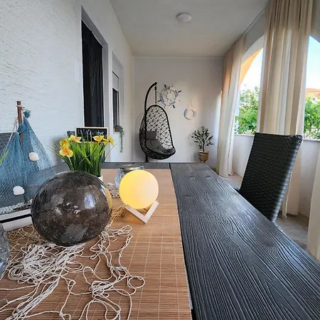 Apartament Iris Vir